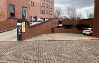 Book a parking spot in ParkBee Teleport Towers car park