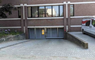 Buch einen Parkplatz im ParkBee Prinsestraat A Parkplatz.