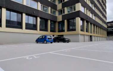 Buch einen Parkplatz im ParkBee Eendrachtskade Parkplatz.