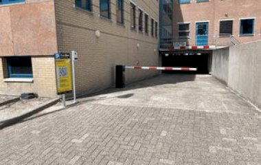 Book a parking spot in ParkBee The Florian Hotel car park