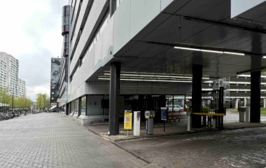 Book a parking spot in ParkBee Arrivals car park