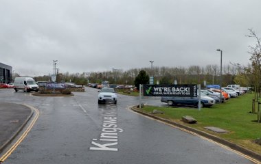 Reserve uma vaga de estacionamento no ParkBee Village Hotel Aberdeen