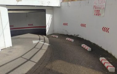 Reservar una plaça al pàrquing El Círculo