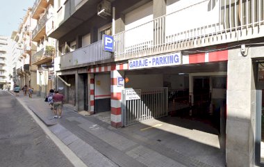 Prenota un posto nel parcheggio Bretón - Gran de Gràcia