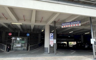 Parking Lodovico Muratori 27