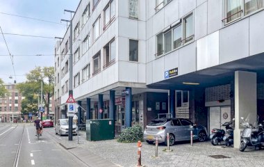 Book a parking spot in ParkBee Van Limburg Stirumstraat car park
