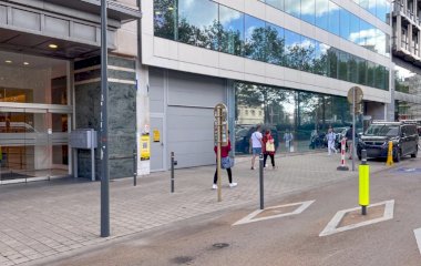 Reserve uma vaga de estacionamento no ParkBee Trône Avenue des Arts