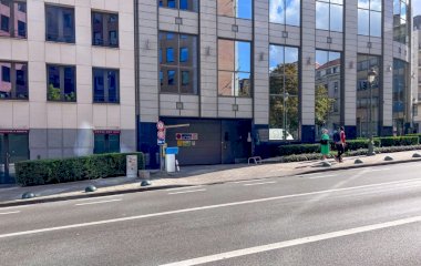 Prenota un posto nel parcheggio ParkBee Station Brussel Lëtzebuerg