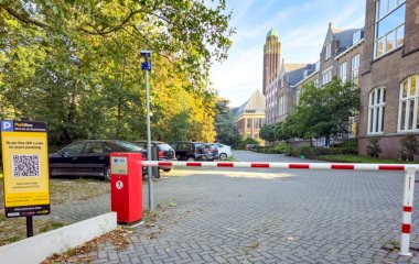 Book a parking spot in ParkBee Michiel de Ruyterweg car park