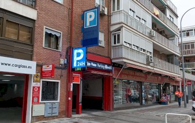 Book a parking spot in López de Hoyos - Arturo Soria car park