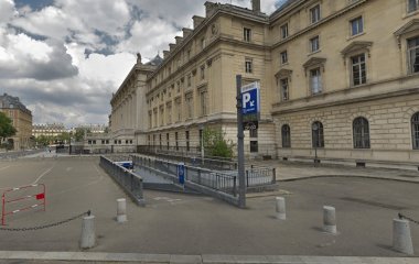 Reserveer een parkeerplek in parkeergarage Indigo Harlay Pont Neuf