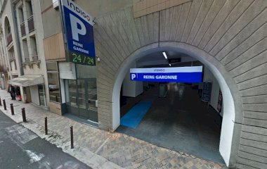 Buch einen Parkplatz im Indigo Reine Garonne Parkplatz.