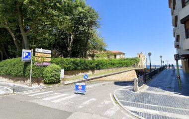 Book a parking spot in Indigo Munoa car park