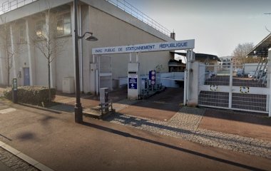 Reservar una plaça al pàrquing Indigo République