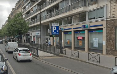 Buch einen Parkplatz im Indigo Place Victor Hugo Parkplatz.
