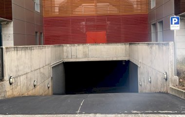 Book a parking spot in DoyouPark Barcelona - Shuttle car park