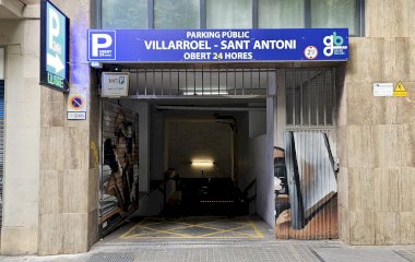 Réservez une place dans le parking Villarroel - Sant Antoni