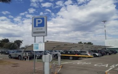 Book en plads i SABA Aeroporto Brindisi - Top Car parkeringsplads
