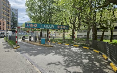 Book en plads i SABA Trieste il Giulia Low Cost parkeringsplads