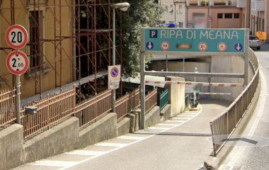 Buch einen Parkplatz im SABA Ripa di Meana Perugia Parkplatz.