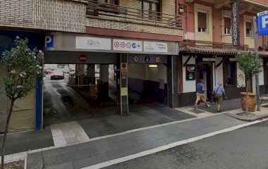 Reservar una plaça al pàrquing iPark San José