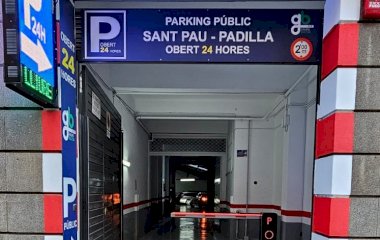 Book a parking spot in Sant Pau - Padilla car park