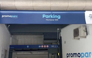 Reservar una plaça al pàrquing Muntaner 555