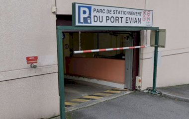 Book a parking spot in Q-Park Évian Les Bains - Port Hilton car park