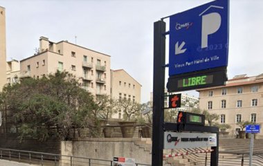 Réservez une place dans le parking Q-Park Vieux Port Hôtel de Ville