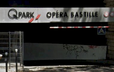Buch einen Parkplatz im Q-Park Opéra Bastille Parkplatz.