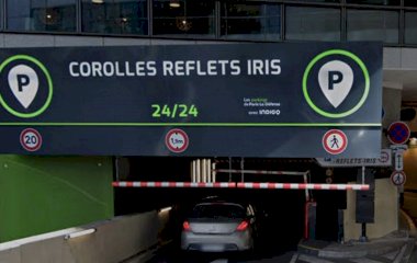 Book en plads i Q-Park La Défense - Corolles parkeringsplads