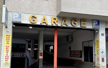 Reservar una plaça al pàrquing Zuretti Parking