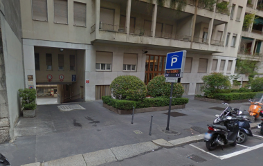 Reservar una plaza en el parking Via Conservatorio