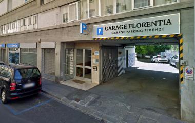 Prenota un posto nel parcheggio Garage Florentia