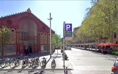 Buch Einen Parkplatz Im Bsm Mercat De Sant Antoni Parkplatz