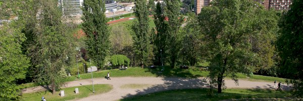 Parking near Mount Stella Park