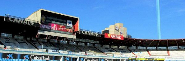 Parking near Estadio La Romareda