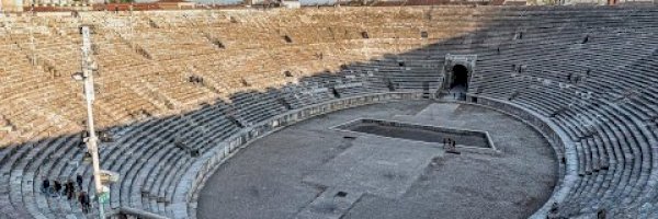 Parcheggio vicino a Arena di Verona