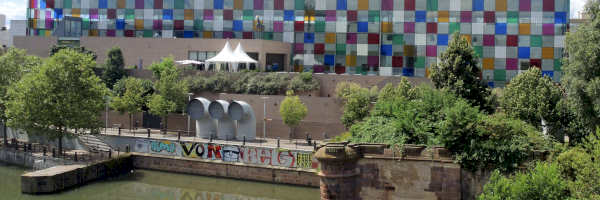 Se garer près de: Musée d'Art Moderne et Contemporain 