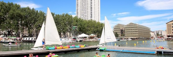 Parking cerca de Bassin de la Villette