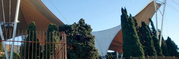 Parking cerca de Teatro-Auditorio Campo de Marte