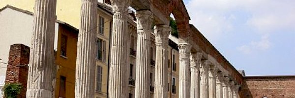 Parcheggio vicino a Colonne di San Lorenzo