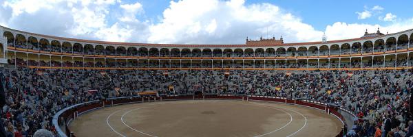 Парковка возле La Plaza de Toros de las Ventas