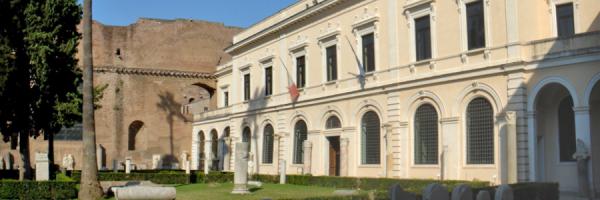 Parkplatz in der Nähe von Diokletiansthermen