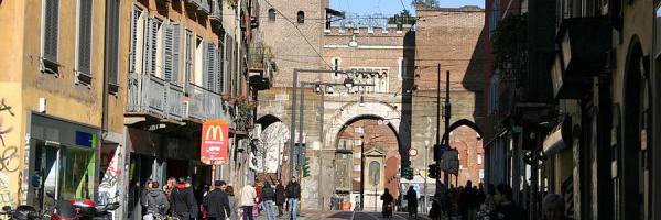 Parking cerca de Ticinese