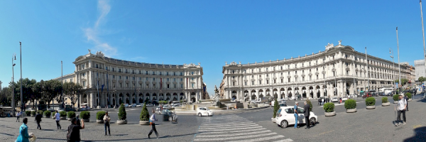 Parkplatz in der Nähe von Piazza della Repubblica