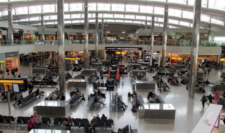 Terminal 2 Aeroporto de Heathrow, Аэропорт Хитроу