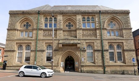 Museu e Galeria de Arte de Blackburn, Blackburn