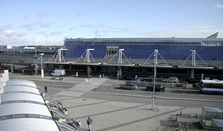 Терминал 1 Аэропорт Helsinki-Vantaa, Хельсинки - Вантаа