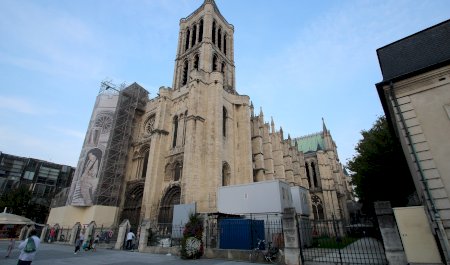 Basilique Cathédrale de Saint-Denis, Saint-Denis